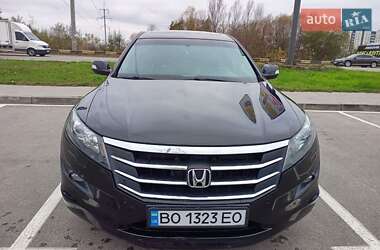 Позашляховик / Кросовер Honda Crosstour 2011 в  фото 10 Позашляховик / Кросовер Honda Crosstour 2011 в
