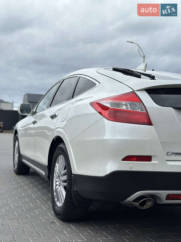 Внедорожник / Кроссовер Honda Crosstour 2013 в Владимире фото 31 Внедорожник / Кроссовер Honda Crosstour 2013 в Владимире