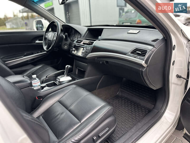 Внедорожник / Кроссовер Honda Crosstour 2013 в Владимире фото 95 Внедорожник / Кроссовер Honda Crosstour 2013 в Владимире