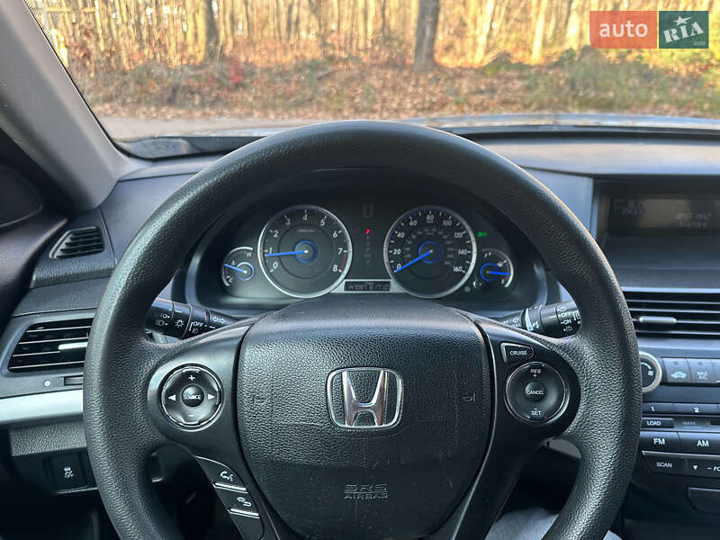 Позашляховик / Кросовер Honda Crosstour 2013 в Ужгороді