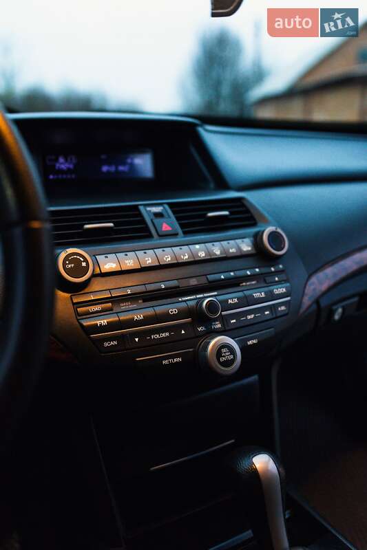 Позашляховик / Кросовер Honda Crosstour 2012 в Львові