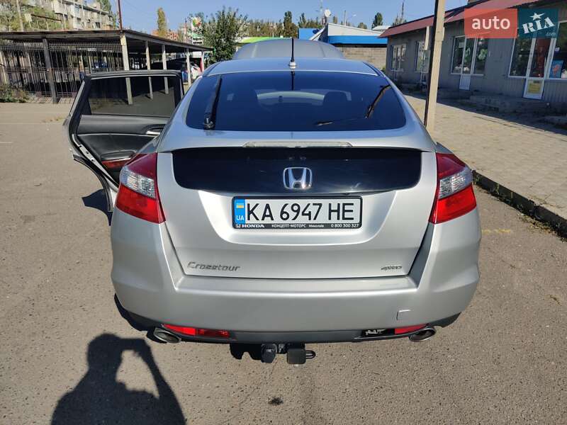 Внедорожник / Кроссовер Honda Crosstour 2011 в Николаеве