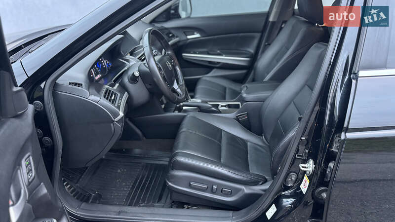 Позашляховик / Кросовер Honda Crosstour 2013 в Вінниці