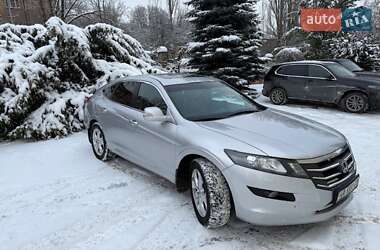 Позашляховик / Кросовер Honda Crosstour 2011 в Києві