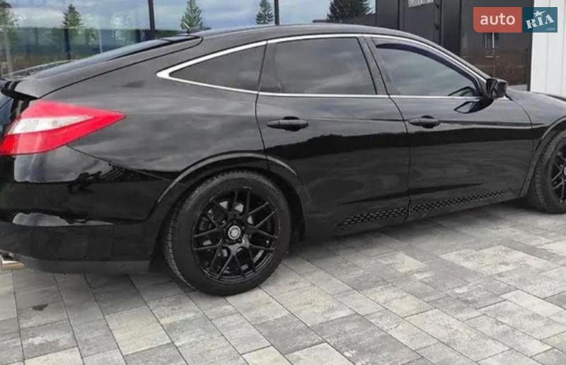 Позашляховик / Кросовер Honda Crosstour 2012 в Львові