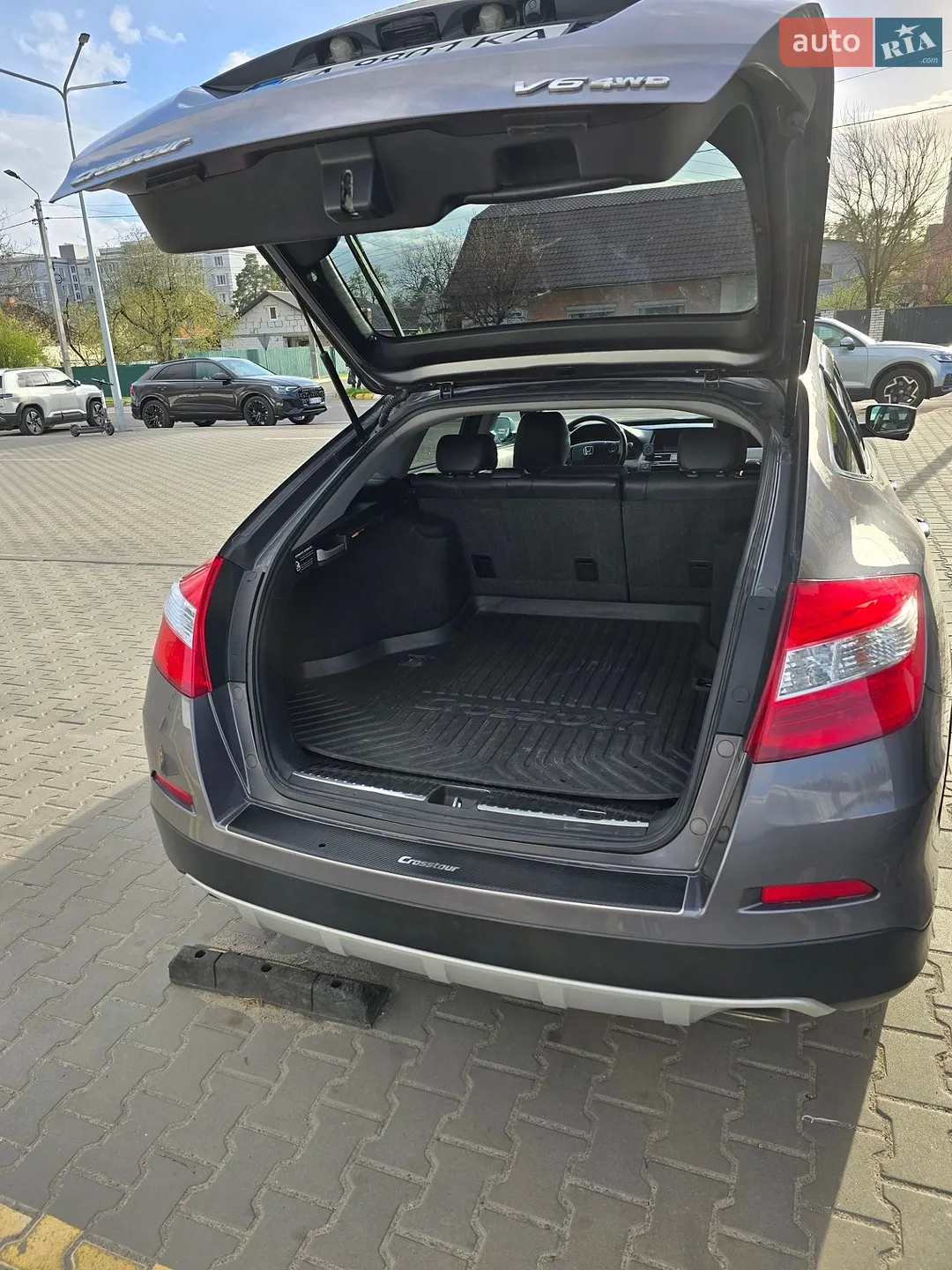 2015 Honda Crosstour - мініатюра 11