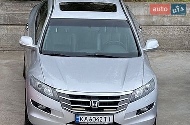 Позашляховик / Кросовер Honda Crosstour 2011 в Києві