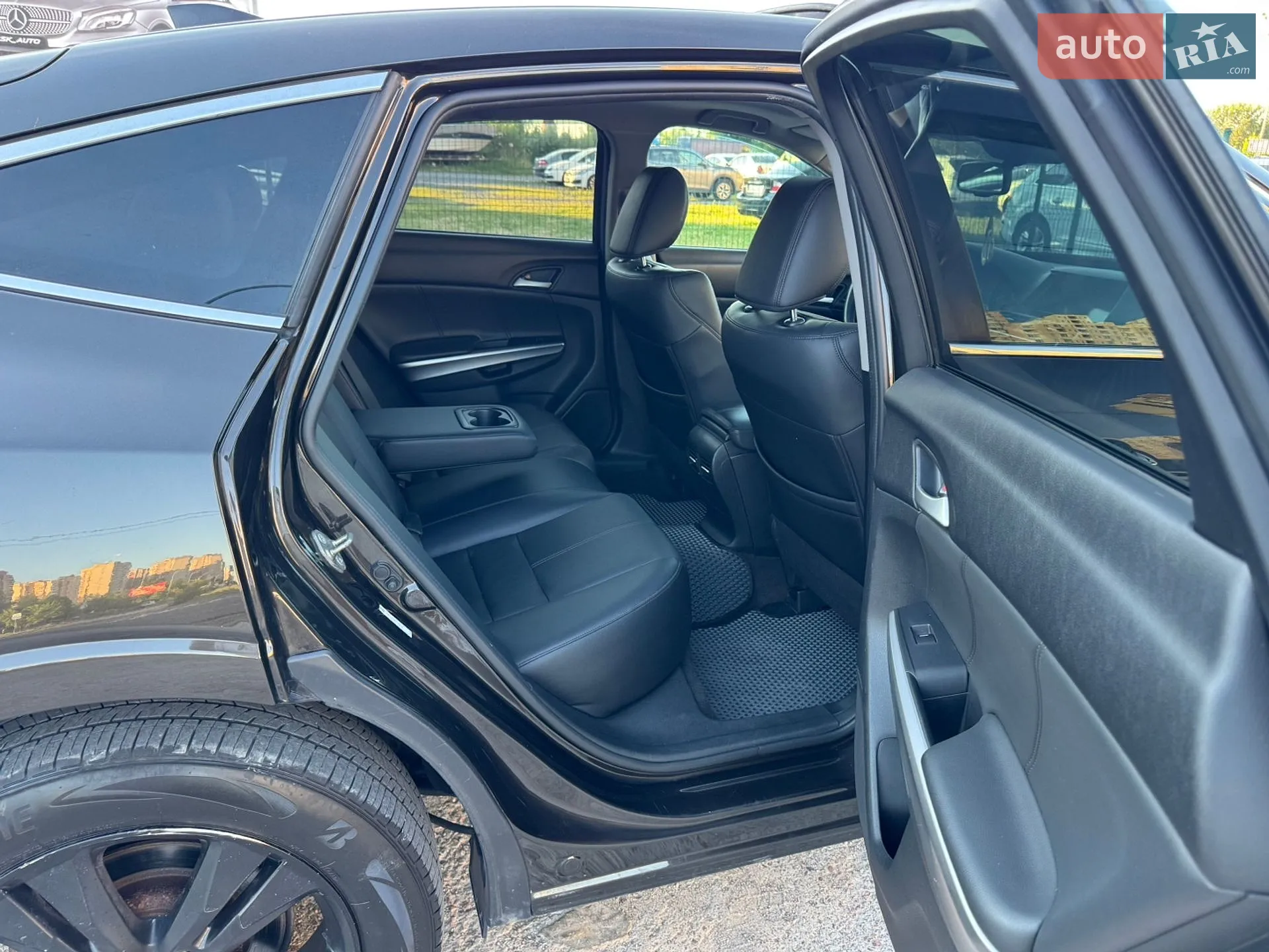 2014 Honda Crosstour - мініатюра 39