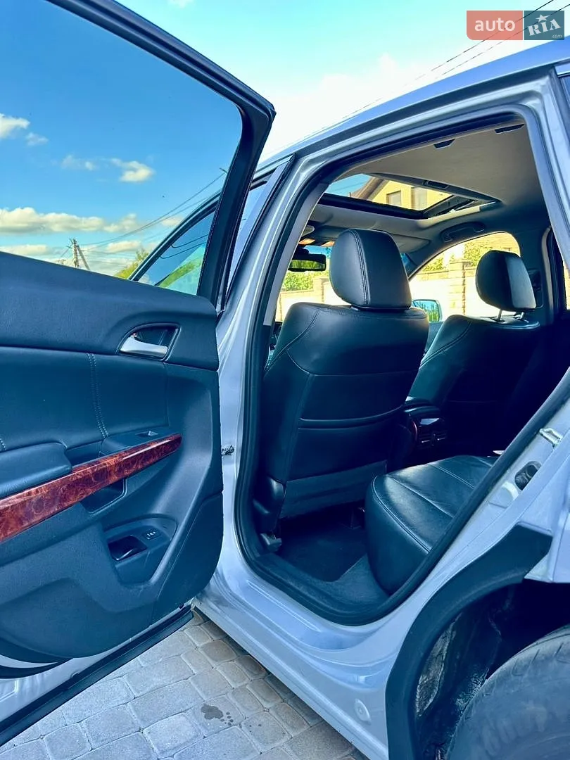 2011 Honda Crosstour - мініатюра 23