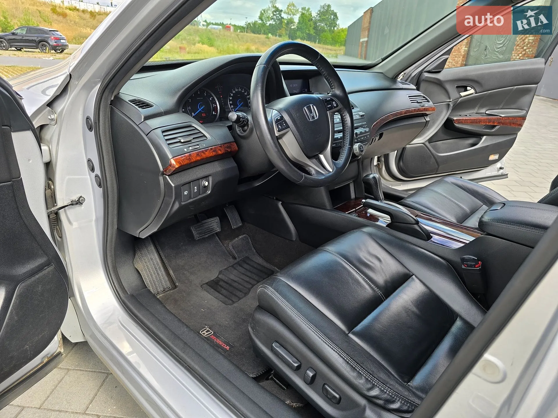 2011 Honda Crosstour - мініатюра 40