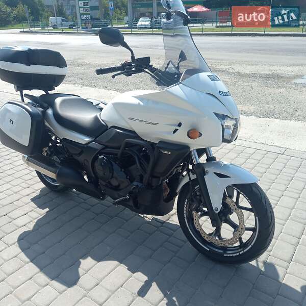 Мотоцикл Круізер Honda CTX 700N 2014 в Борщеві фото 8 Мотоцикл Круізер Honda CTX 700N 2014 в Борщеві