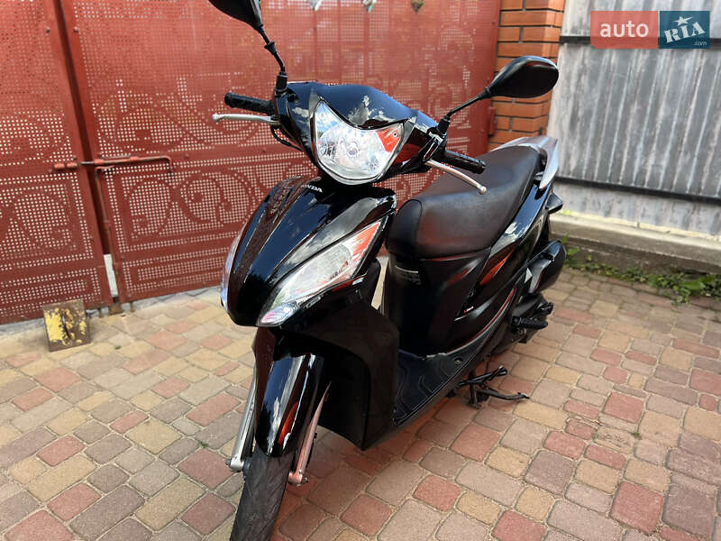 Максі-скутер Honda Dio 110 (JF31) 2014 в Тульчині