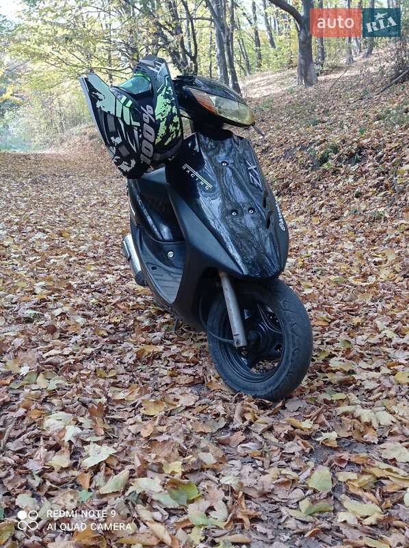 Макси-скутер Honda Dio AF-27 1999 в Виннице