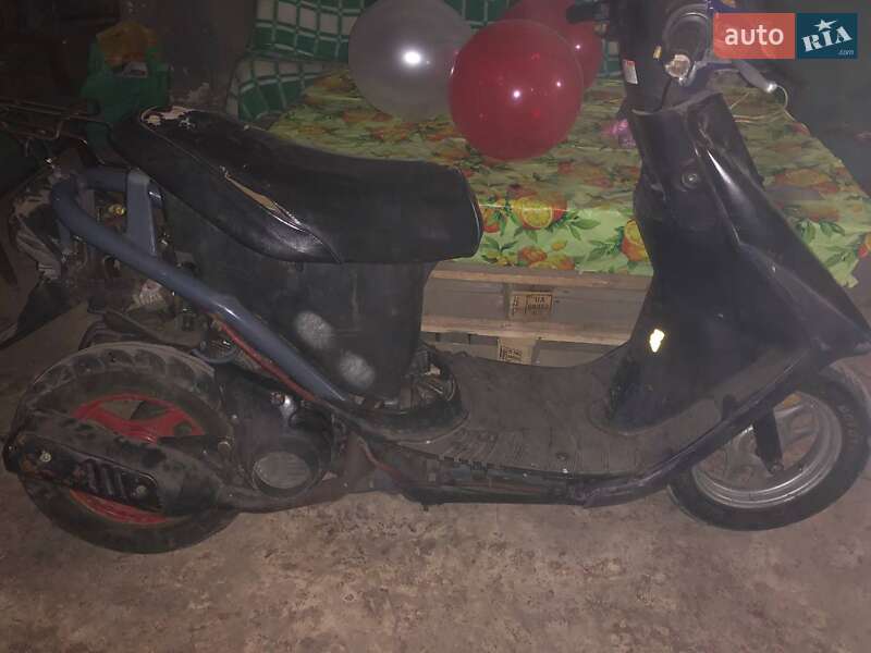 Скутер Honda Dio AF-27 2000 в Кам'янському