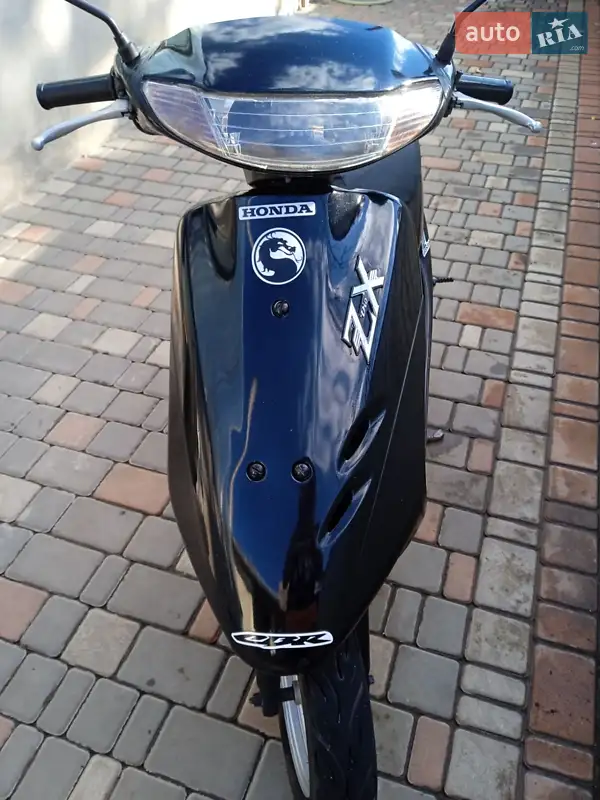 Грузовые мотороллеры, мотоциклы, скутеры, мопеды Honda Dio AF-34 2010 в 