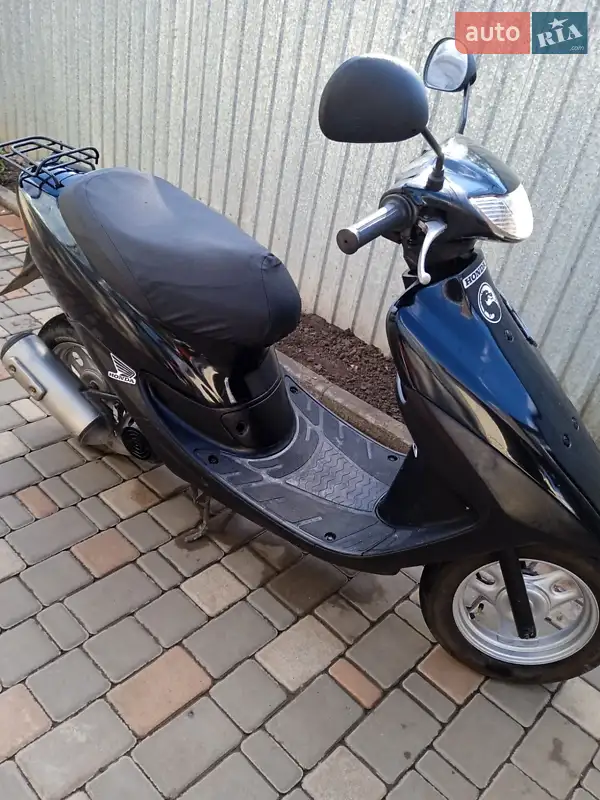 Грузовые мотороллеры, мотоциклы, скутеры, мопеды Honda Dio AF-34 2010 в 