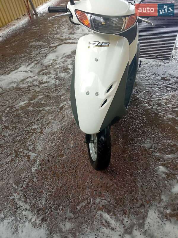 Максі-скутер Honda Dio AF-34 2002 в Новодністровську