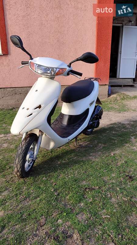 Мопеди Honda Dio AF-34 2004 в Іллінцях фото Мопеди Honda Dio AF-34 2004 в Іллінцях
