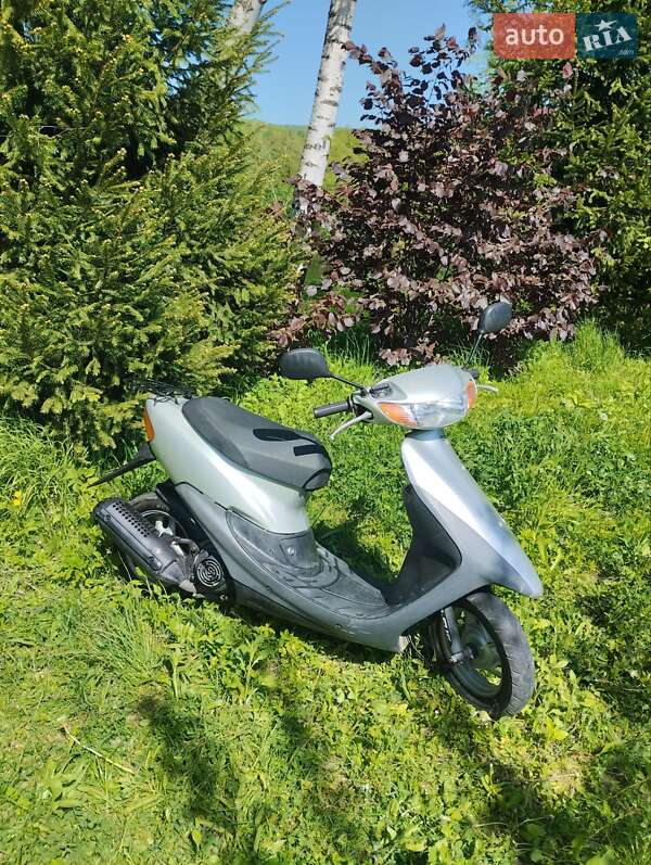 Грузовые мотороллеры, мотоциклы, скутеры, мопеды Honda Dio AF-34 2004 в Старом Самборе