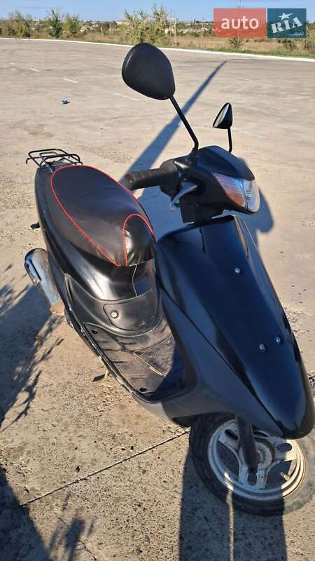 Мопеди Honda Dio AF-34 2004 в Новій Одесі
