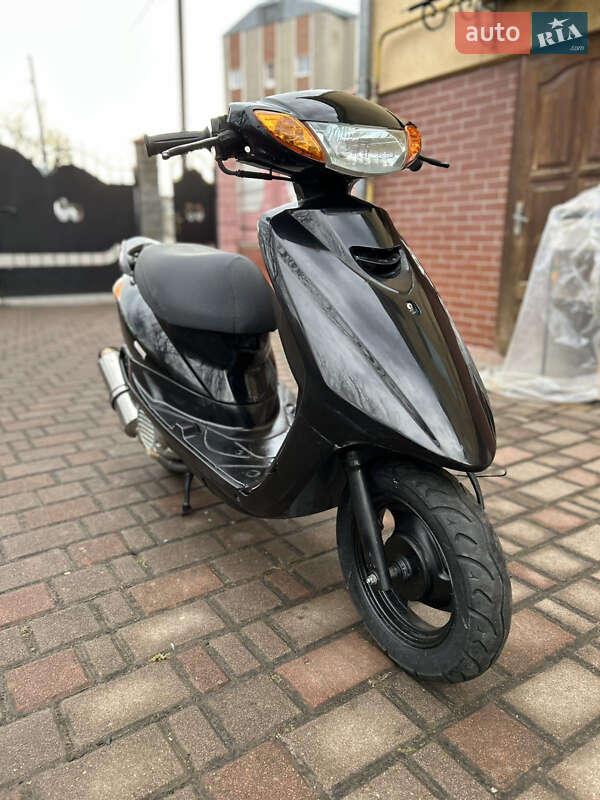Мопеди Honda Dio AF-34 2003 в Тисмениці