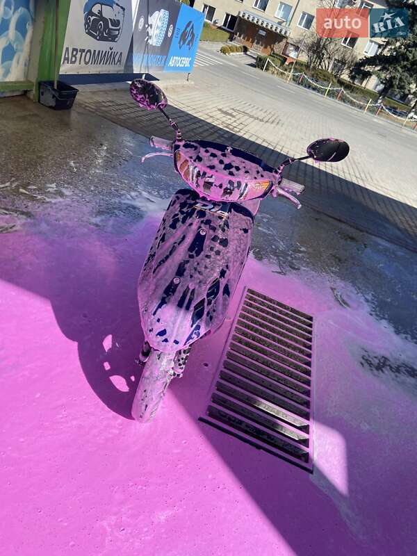 Вантажні моторолери, мотоцикли, скутери, мопеди Honda Dio AF-34 2004 в Надвірній