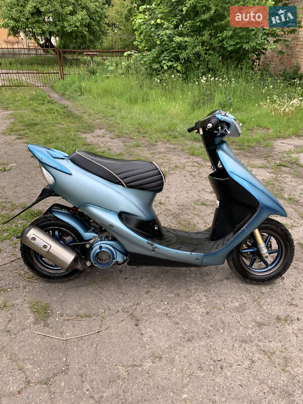 Мопеди Honda Dio AF-34 2004 в Жовтневому