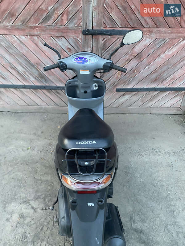 Вантажні моторолери, мотоцикли, скутери, мопеди Honda Dio AF-34 2004 в Радивиліві