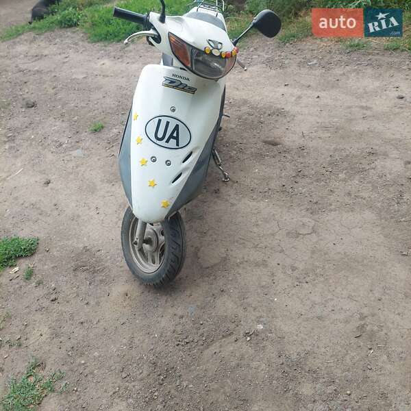 Мопеды Honda Dio AF-34 2004 в Звенигородке