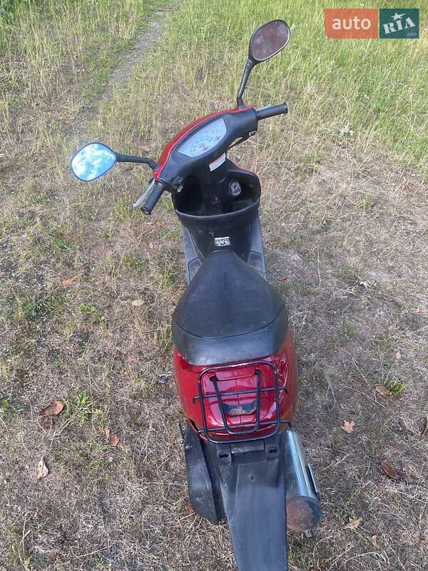 Скутер Honda Dio AF-34 2004 в Діловому