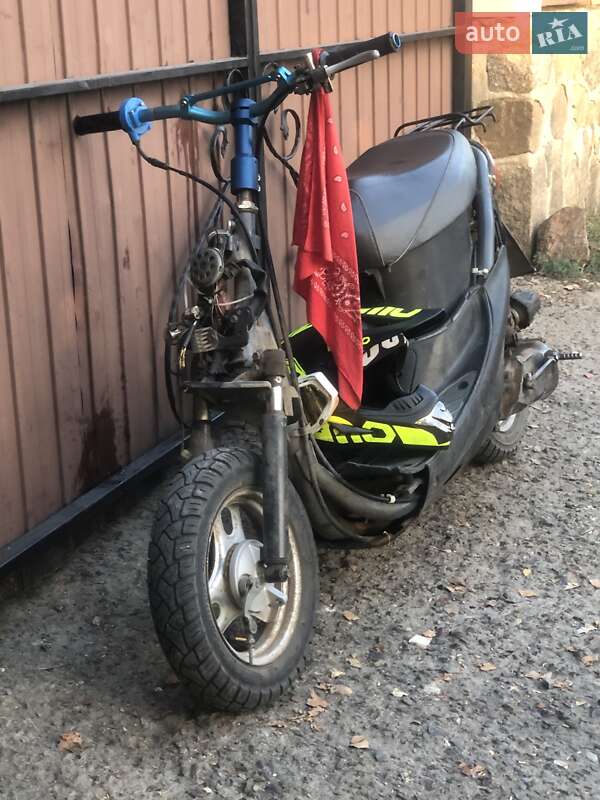 Макси-скутер Honda Dio AF-34 1997 в Южноукраинске фото 2 Макси-скутер Honda Dio AF-34 1997 в Южноукраинске