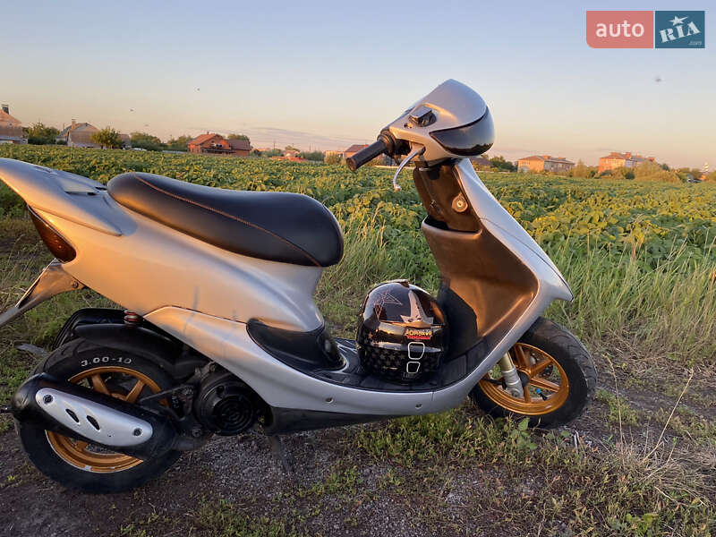 AUTO.RIA – Продаж Хонда Діо АФ-35 ZX 50 бу: купити Honda Dio