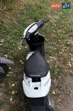 Мотороллер Honda Dio AF-35 2001 в 