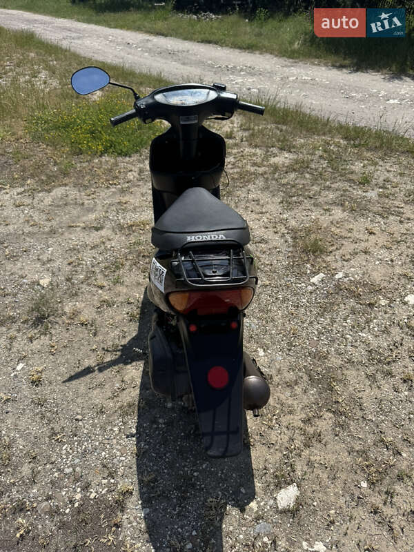 Мопеды Honda Dio AF-35 2004 в Тростянце