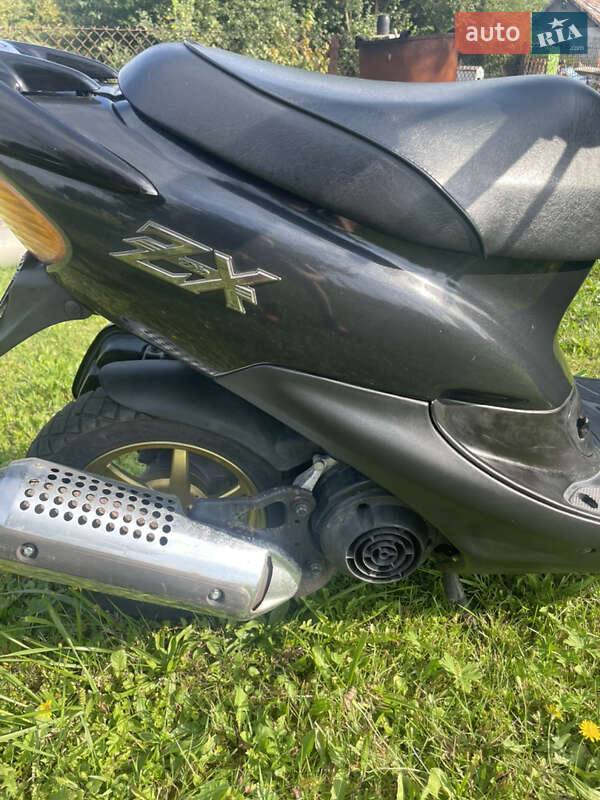 Скутер Honda Dio AF-35 2004 в Львове фото 7 Скутер Honda Dio AF-35 2004 в Львове