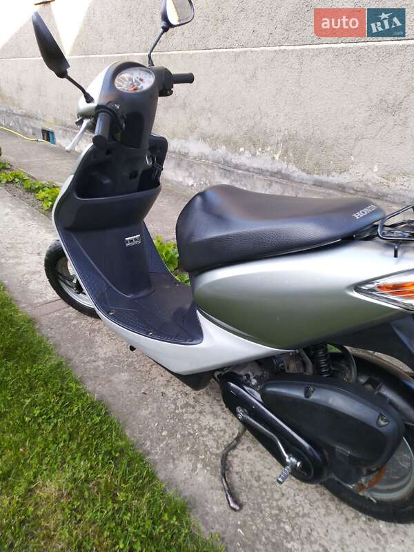 Скутер Honda Dio AF-56 2004 в Судовой Вишне
