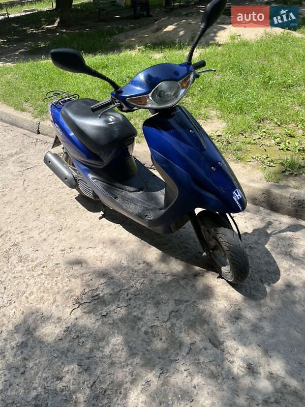 Мопеди Honda Dio AF-56 2004 в Новодністровську
