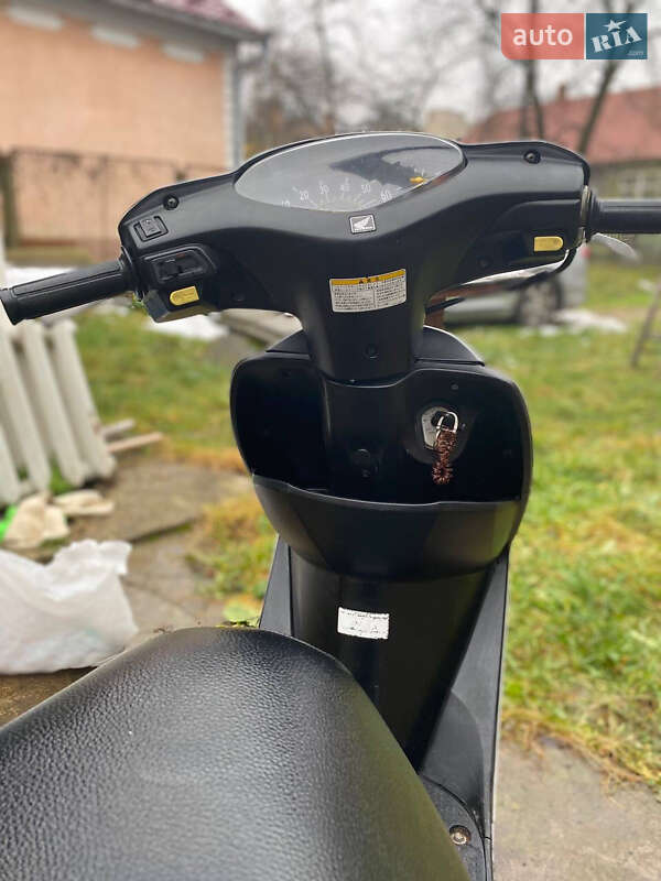 Скутер Honda Dio AF-62 2004 в Черновцах