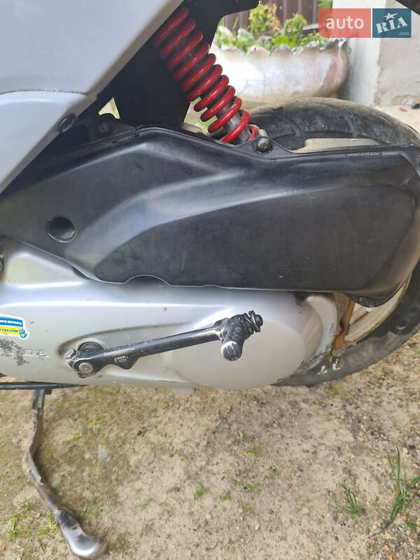 Мопеды Honda Dio AF-62 2006 в Калуше