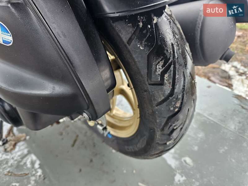 Скутер Honda Dio AF-63 2004 в Южноукраинске
