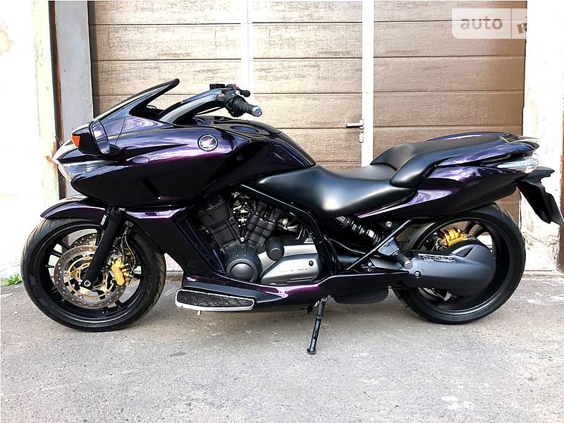 Мотоцикл Туризм Honda DN-01 2008 в Ровно фото 2 Мотоцикл Туризм Honda DN-01 2008 в Ровно