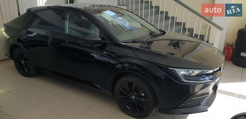 Внедорожник / Кроссовер Honda e:NP2 2024 в Днепре