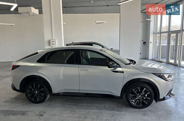 Внедорожник / Кроссовер Honda e:NP2 2024 в 