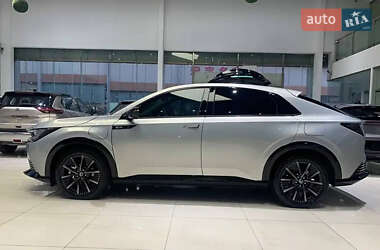 Внедорожник / Кроссовер Honda e:NP2 2024 в 