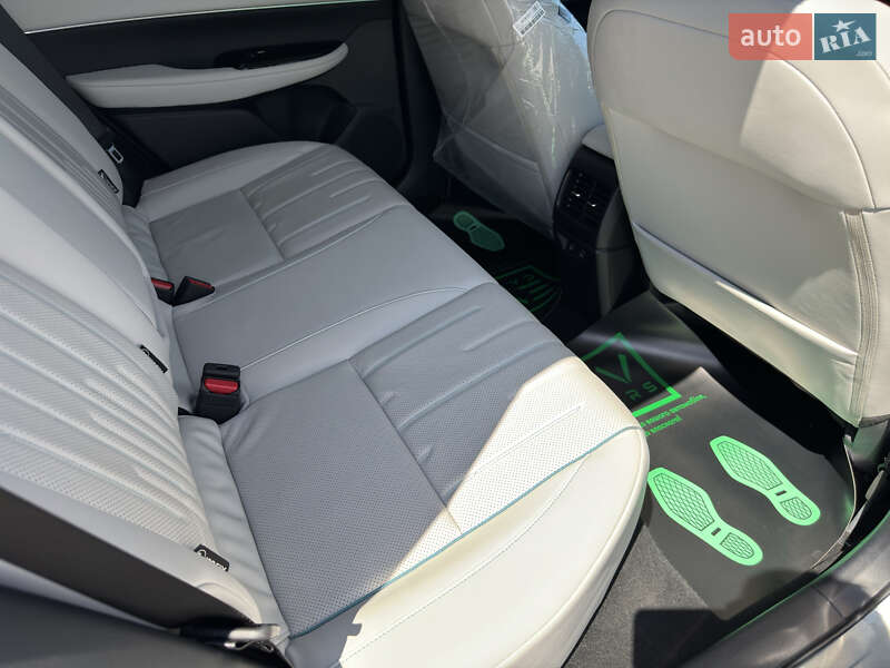 Внедорожник / Кроссовер Honda e:NP2 2025 в Ивано-Франковске