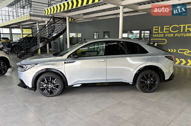 Внедорожник / Кроссовер Honda e:NP2 2024 в 