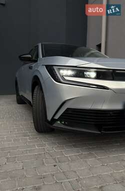 Внедорожник / Кроссовер Honda e:NP2 2024 в 