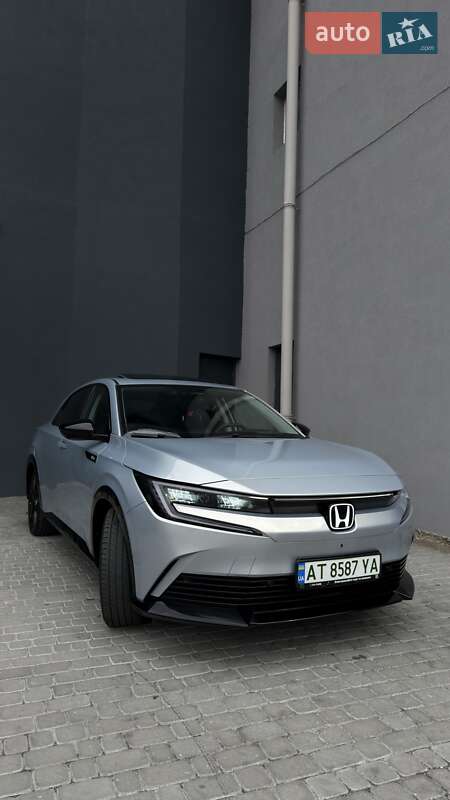 Honda e:NP2 2024