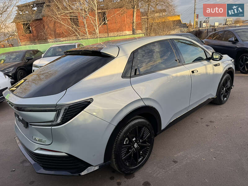 Позашляховик / Кросовер Honda e:NP2 2024 в Києві