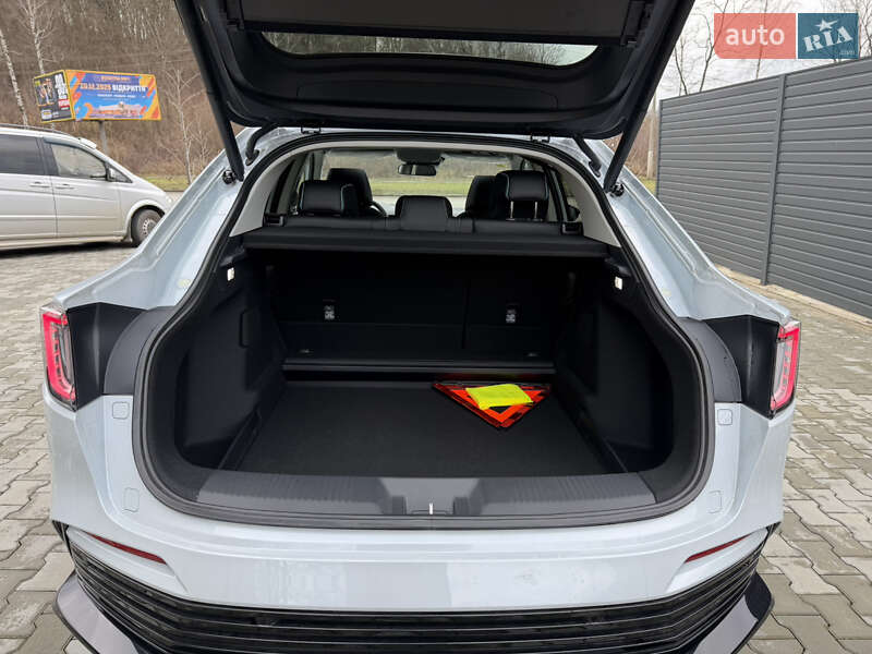 Внедорожник / Кроссовер Honda e:NP2 2025 в Черновцах фото 9 Внедорожник / Кроссовер Honda e:NP2 2025 в Черновцах